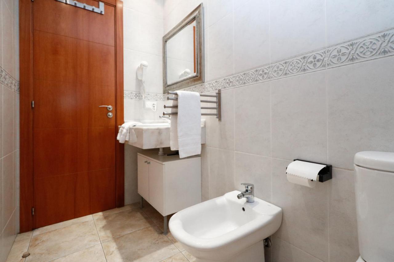 Apartamentos Degas Mikka 3000 Ел Тартер Екстериор снимка