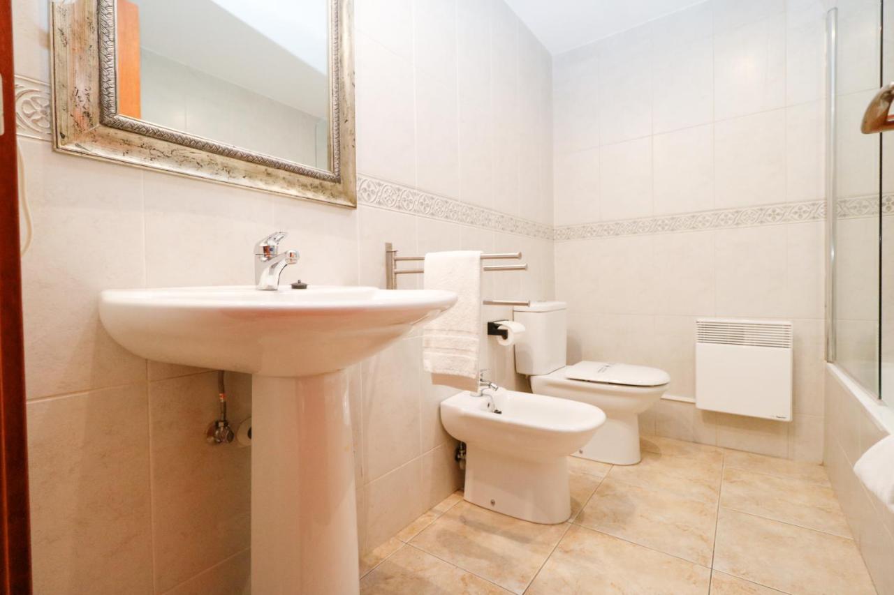 Apartamentos Degas Mikka 3000 Ел Тартер Екстериор снимка